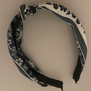 Blue and white floral headband